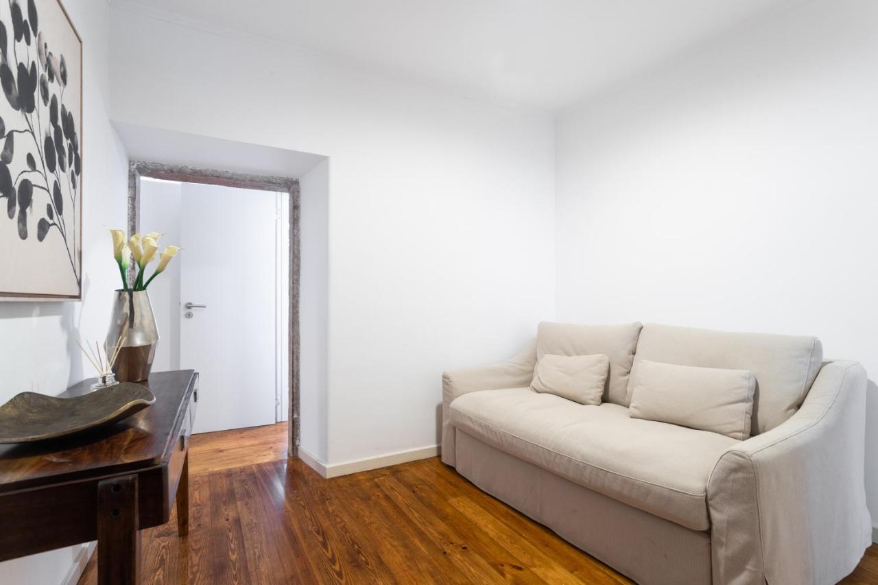Living Bairro Alto V Apartment Lisabona Exterior foto